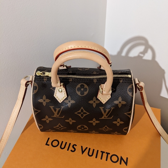 New Authentic Louis Vuitton Nano Speedy - Picture 6 of 11